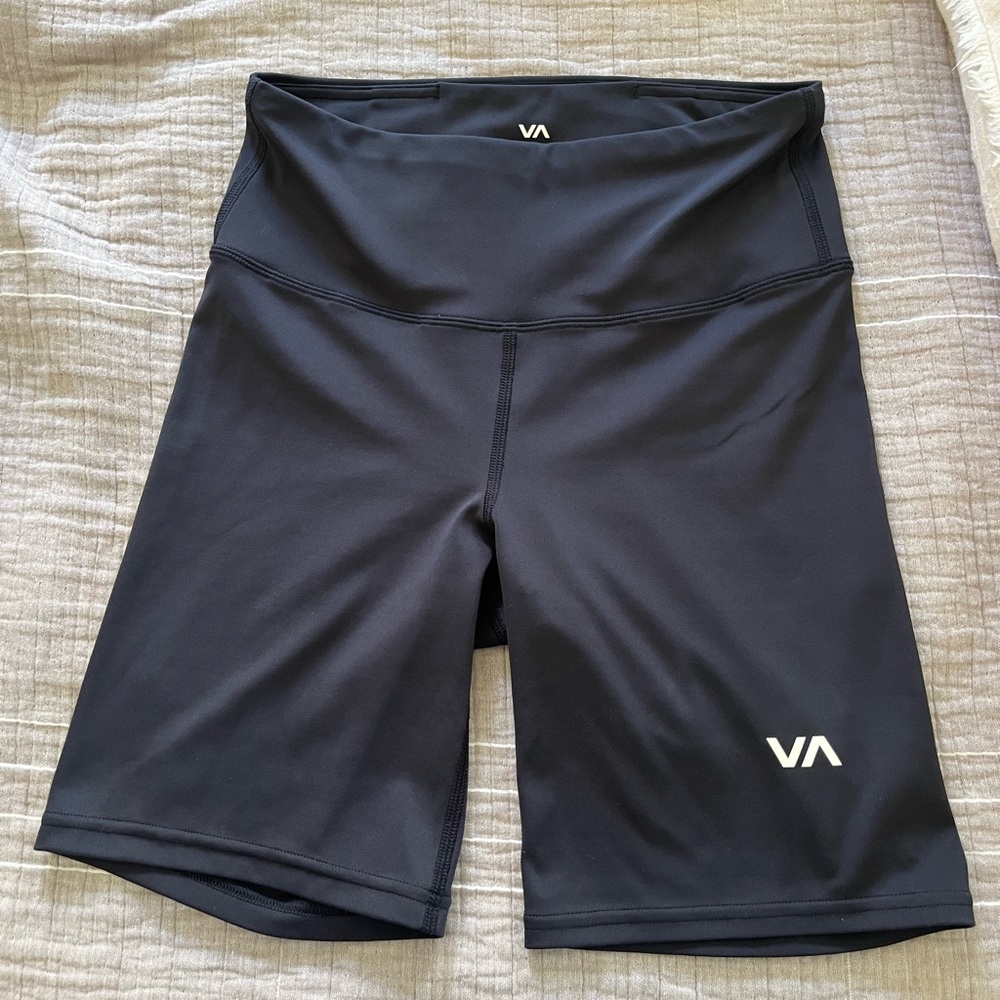 RCVA Women’s Essential Biker Shorts